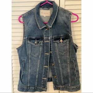 Two by VInce Camuto Jean Jacket